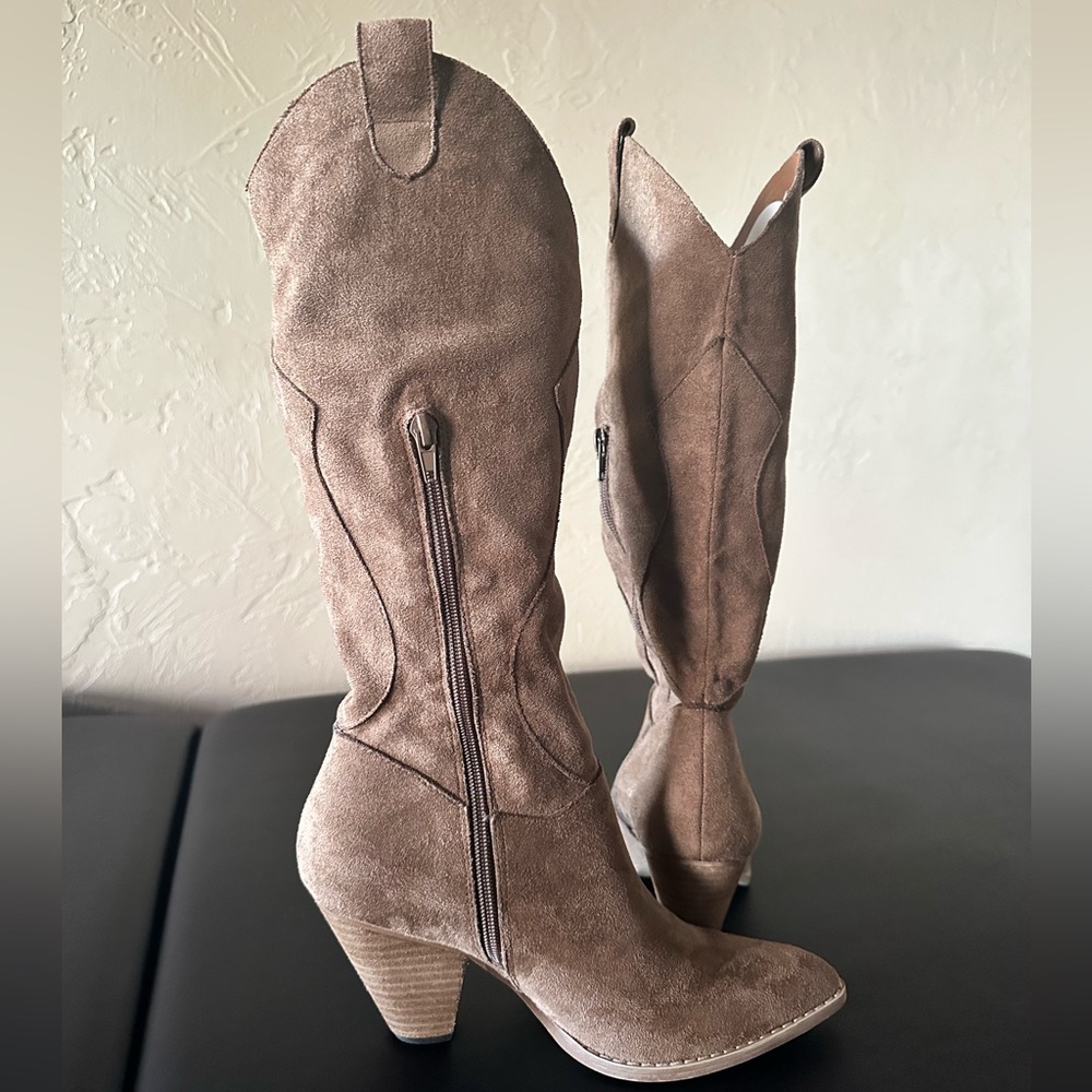 Mi.iM Tall Tan Suede Boots Mid Calf Size 7.5 New